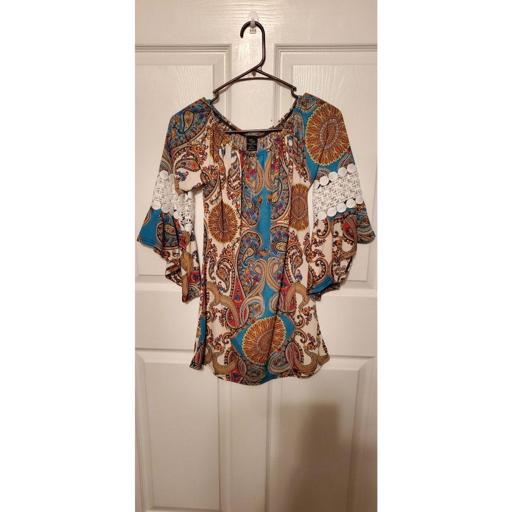 WinWin Tunic
